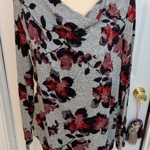 Simply Vera Vera Wang Floral Knit Top